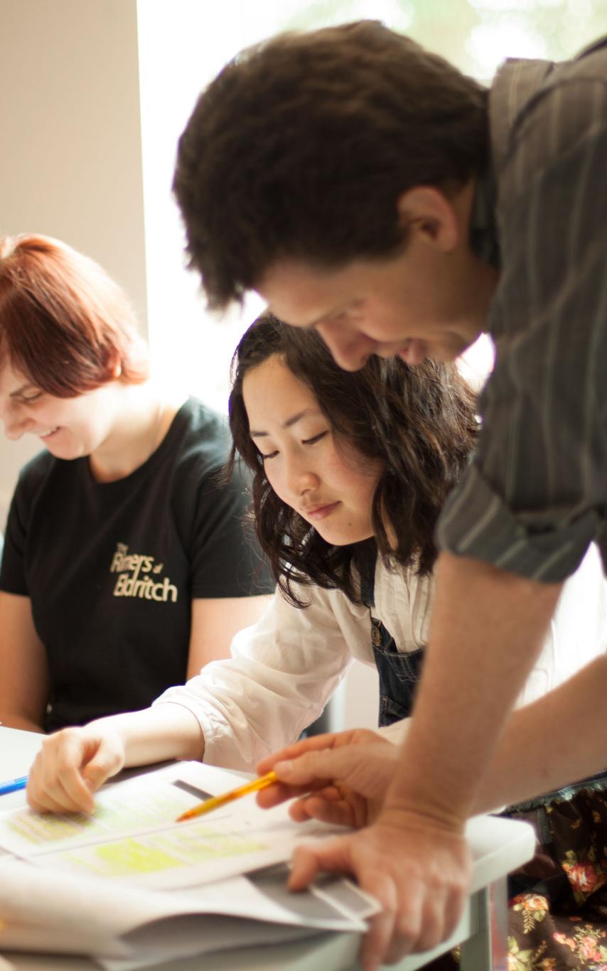 Faculty assisting an ACP student